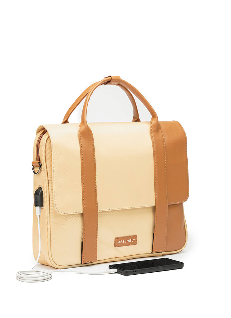 Urbix | Beige | Premium Laptop Messenger Bag