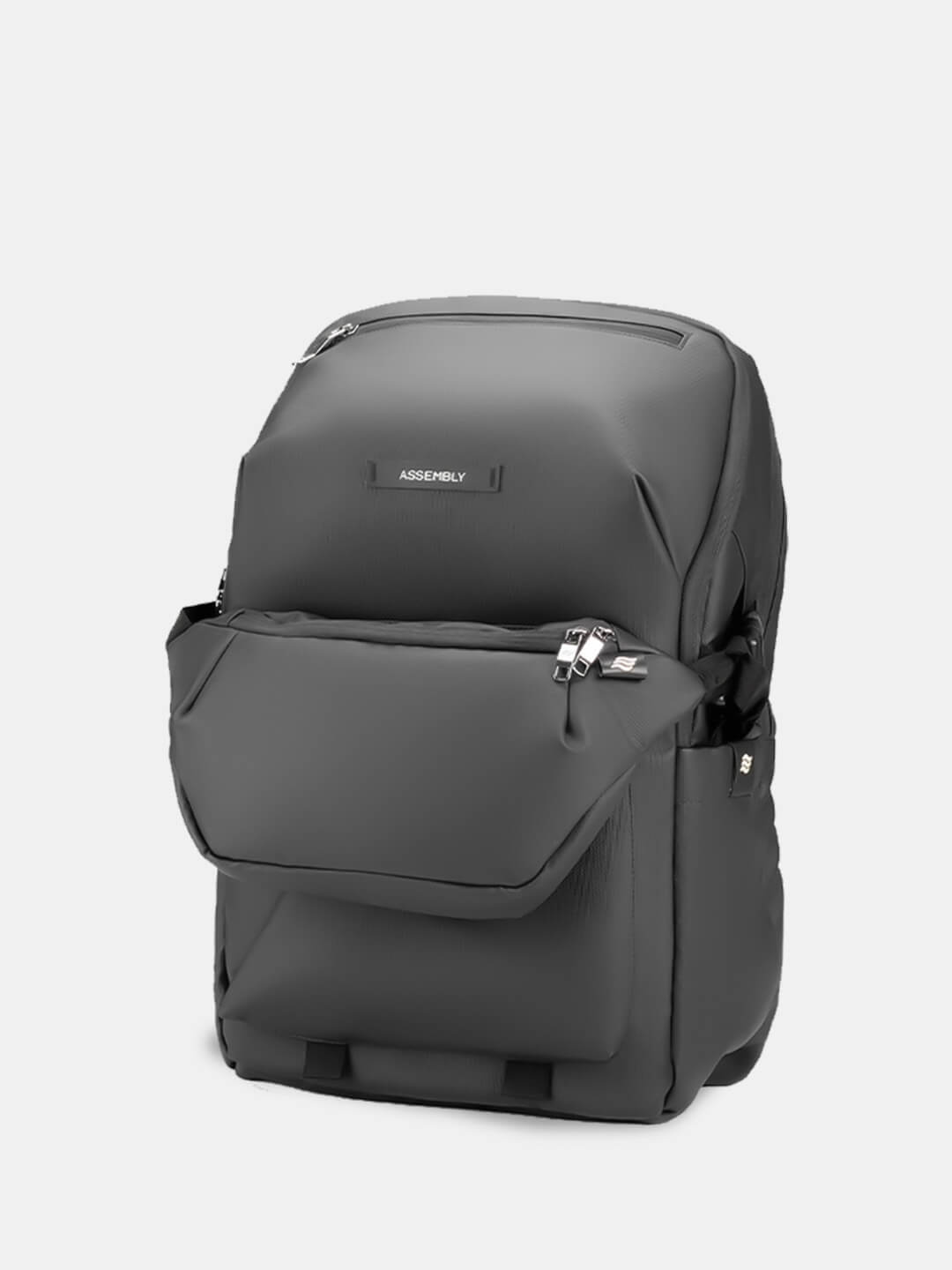 Merge Backpack with Detachable Fanny Pack Black