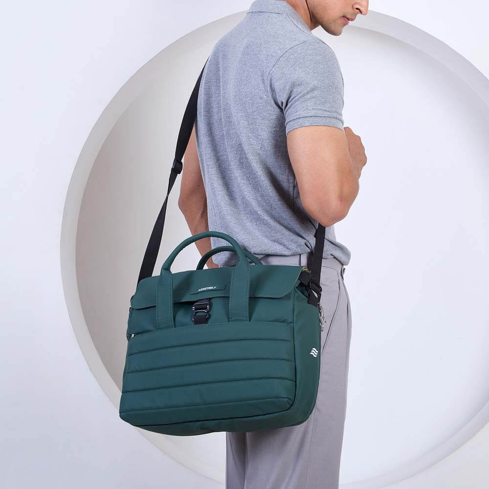 Stark Messenger | Green | Everyday Office Laptop Bag