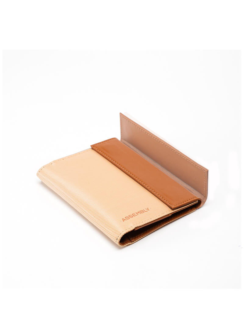 Port | Passport holder | Beige