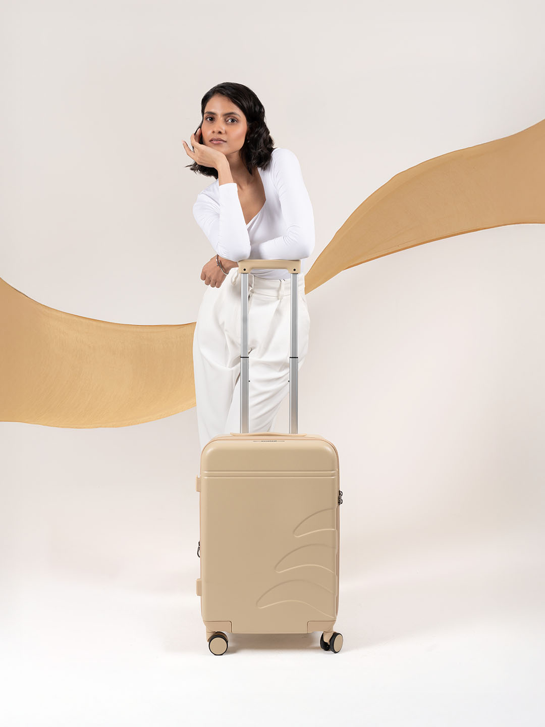 Flowe | Beige | Cabin Hard Luggage