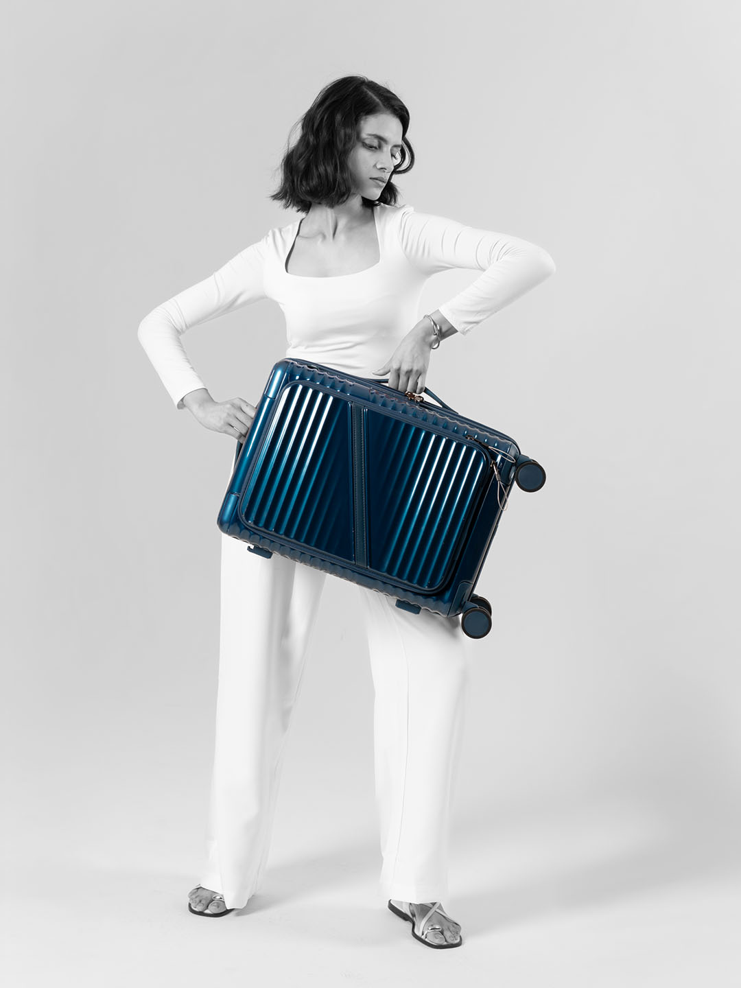 Oblique Pro | Blue | Cabin Hard Luggage