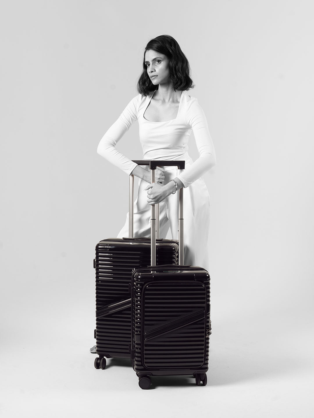 Oblique Pro Combo | Black | CabinPro+Medium Hard Luggage