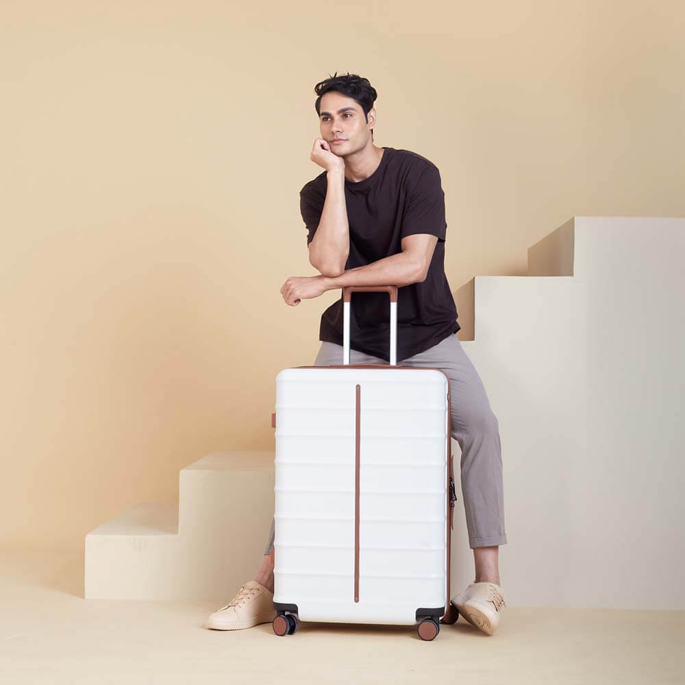 Odyssey | Sand | Large Hard Luggage