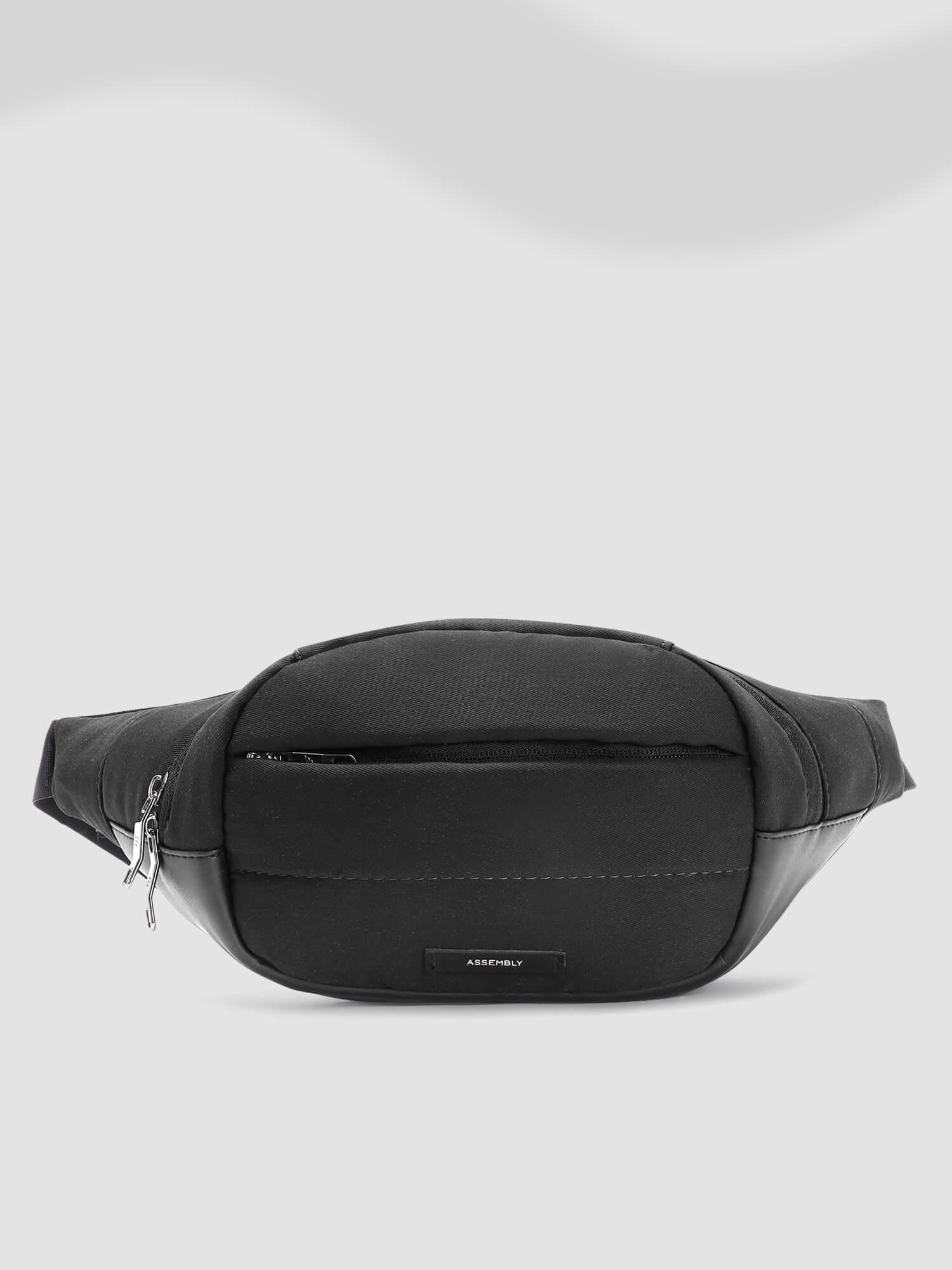 Float Fanny Pack | Black | Crossbody Bag