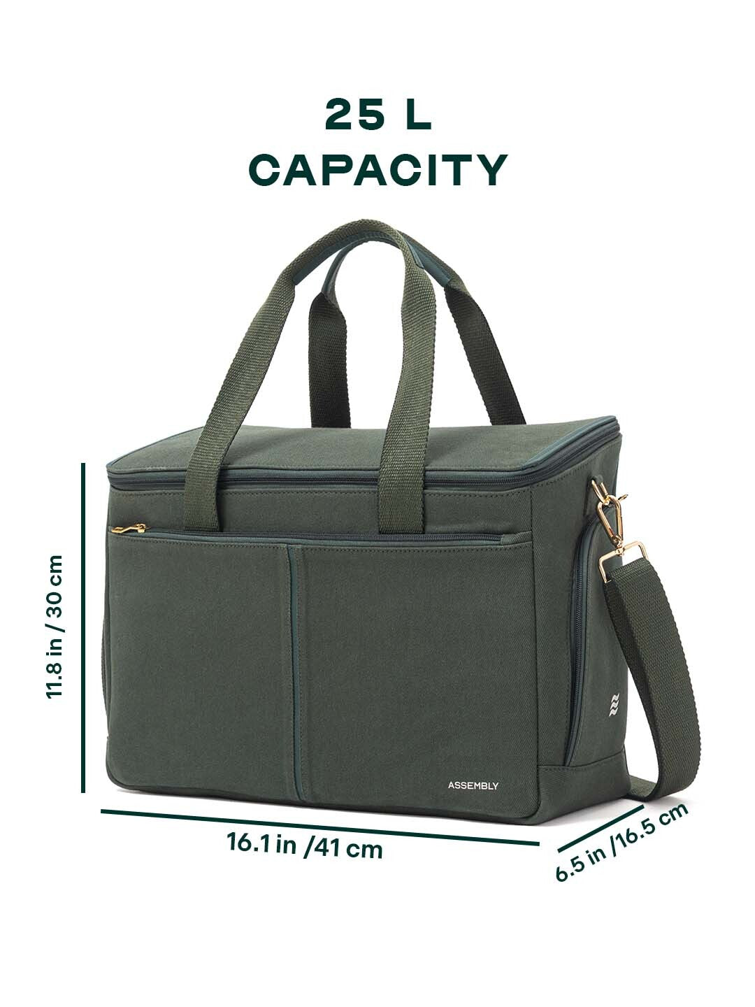 Iris Duffle | Green | 25L Travel & Work Bag with Detachable Straps