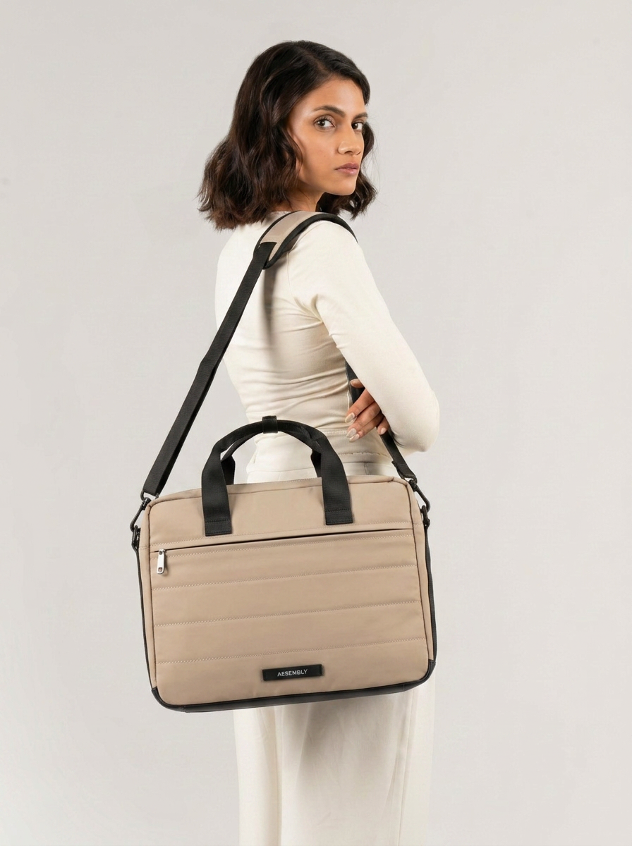 Float Laptop Messenger Bag Beige