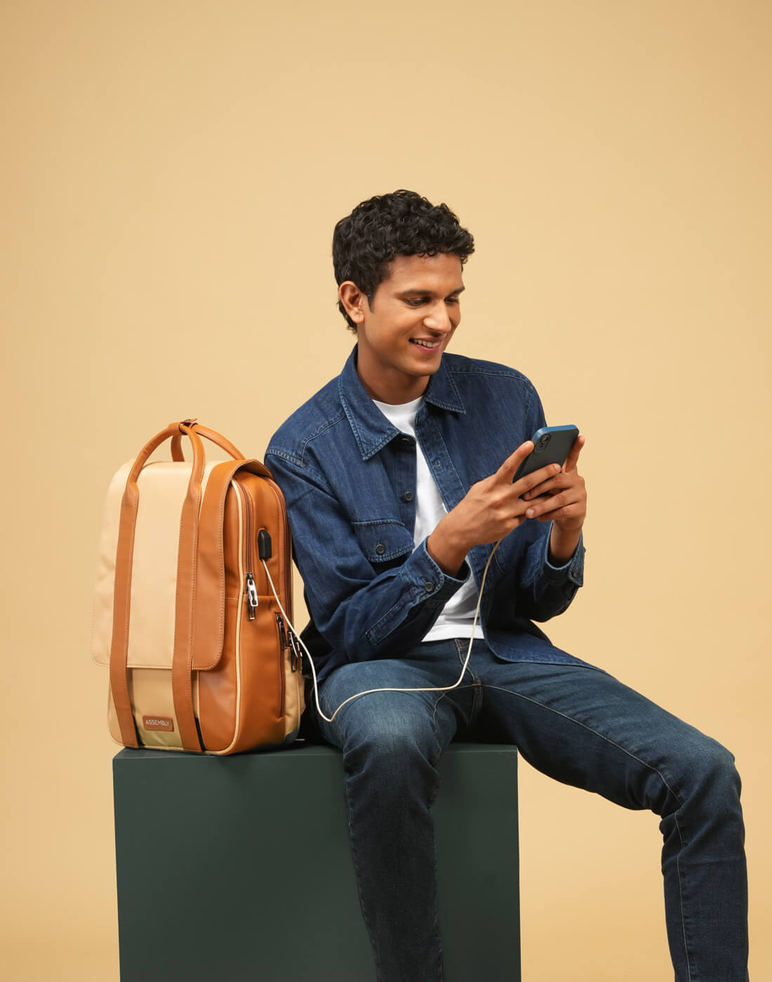 Buy Black Laptop Bags for Men by Da Milano Online | Ajio.com