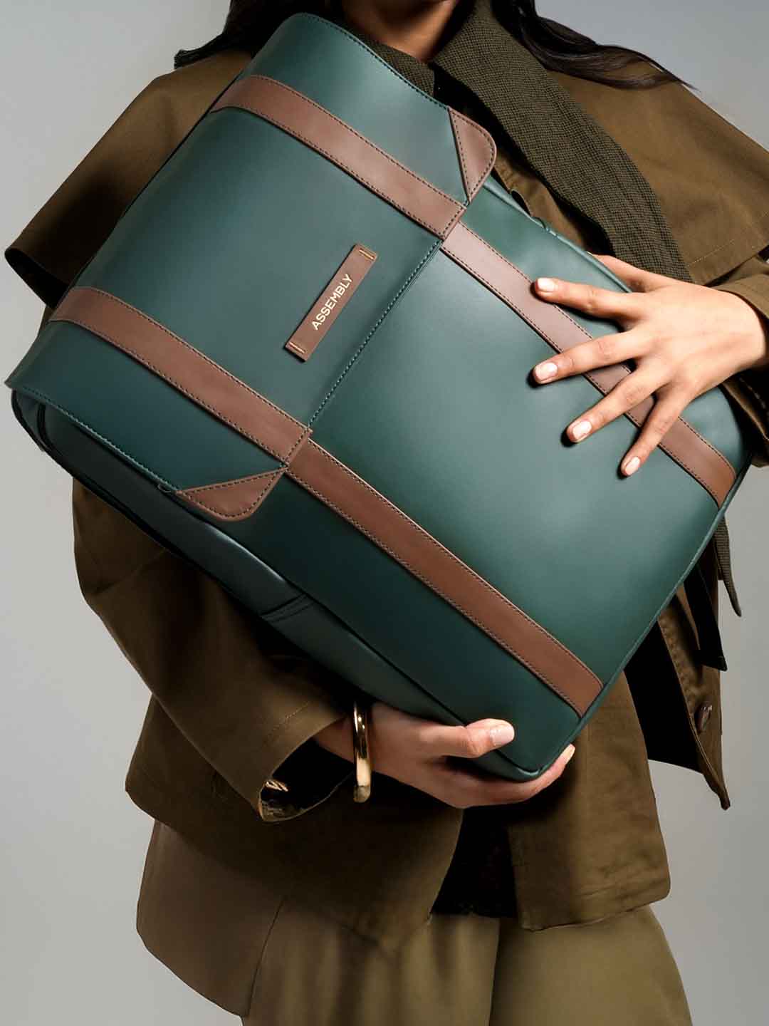 Buy Vintage Travel Backpack Green – Backpacks Online in India | Assembly