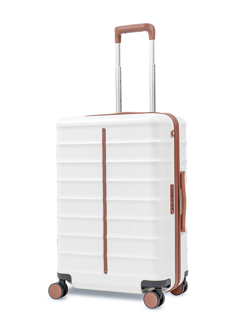 Odyssey | Sand | Medium Hard Luggage