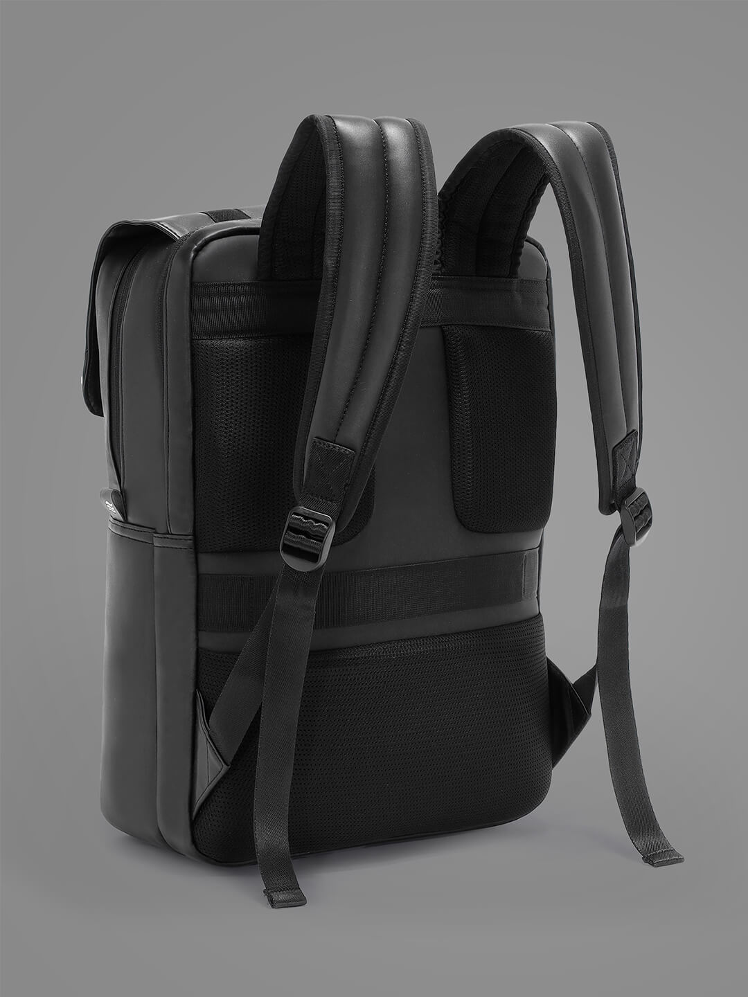 The Blvck Breeze Laptop Backpack