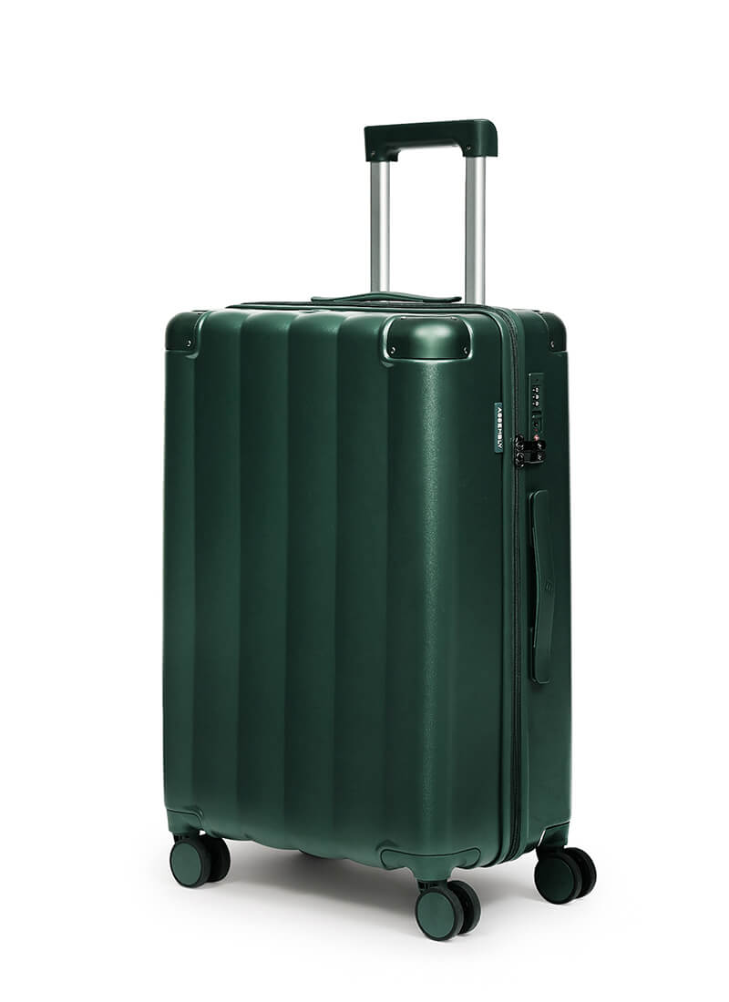 Iris | Green | Medium Hard Luggage