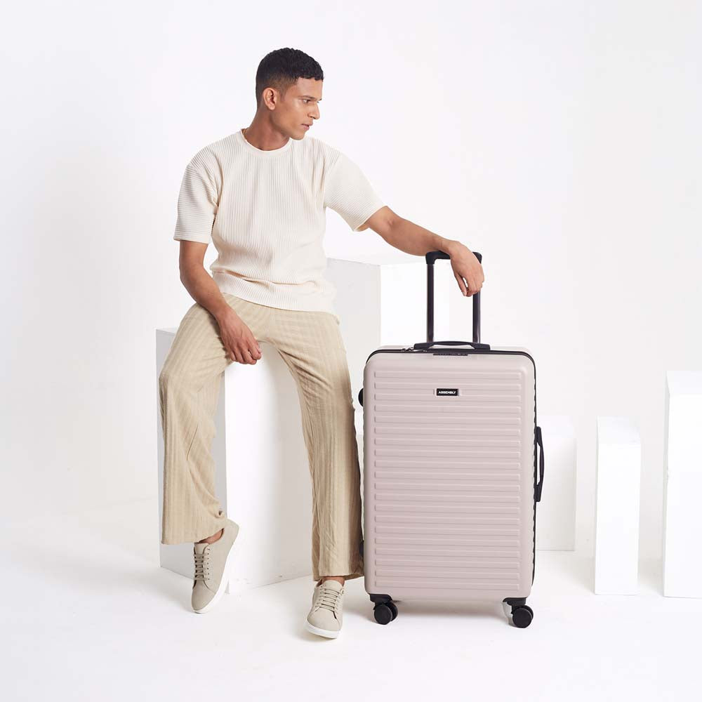 Stark | Ivory | Large Hard Luggage
