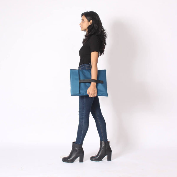 Unisex Stella Blue | Padded Laptop Bag Sleeve Case